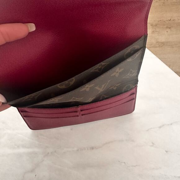 Louis Vuitton Wallet | used, in great condition - Picture 11 of 16